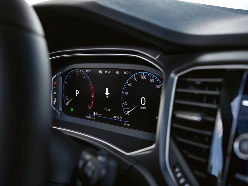 VW-T-Roc-Cabriolet-Cockpit